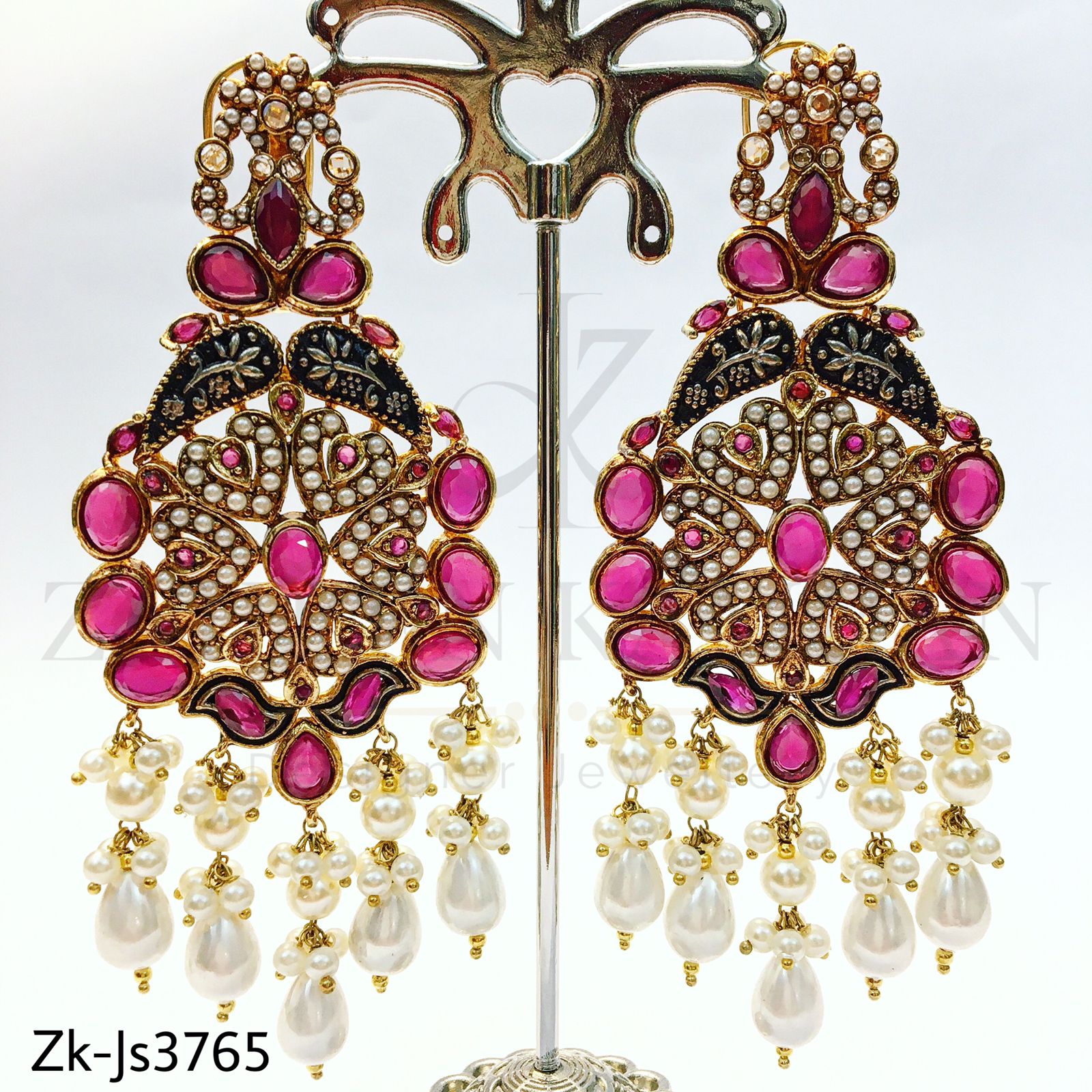 Vintage pearl bridal set