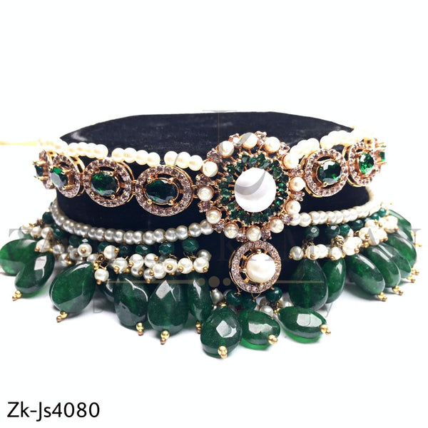 Glamorous emerald set.