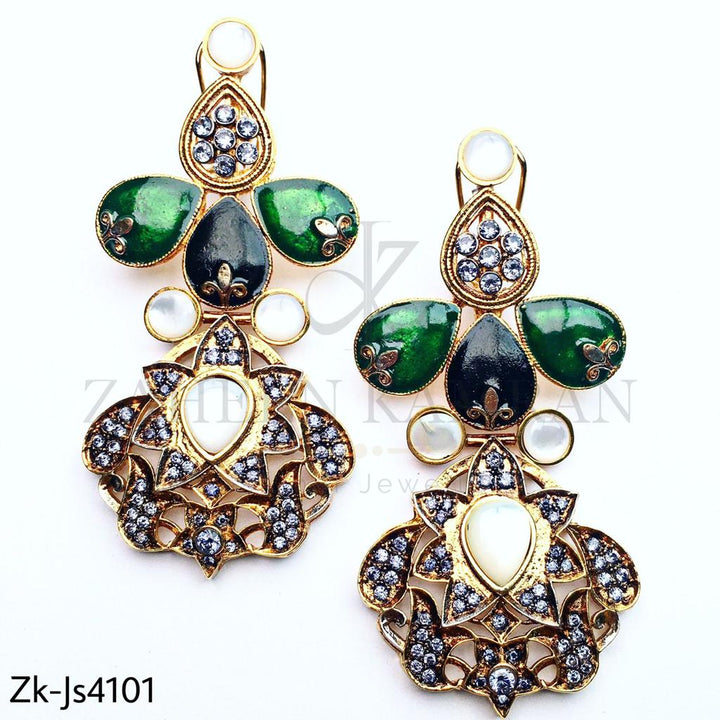 Exquisite drop set.