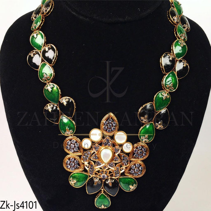 Exquisite drop set.