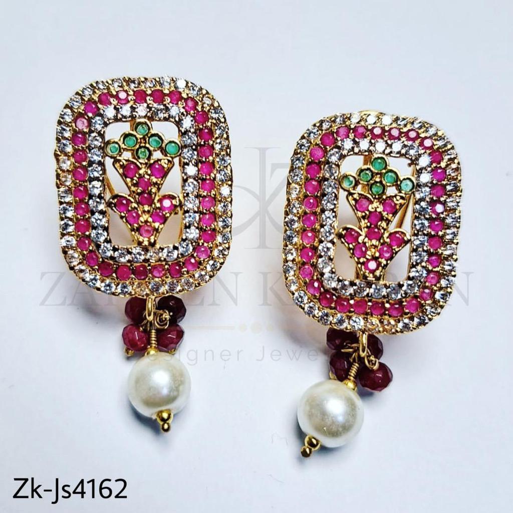 Majestic bridal set.