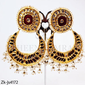 Moonlit trendy set.