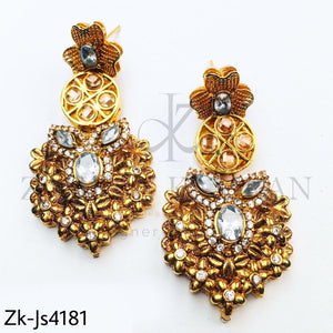Awesome kundan set