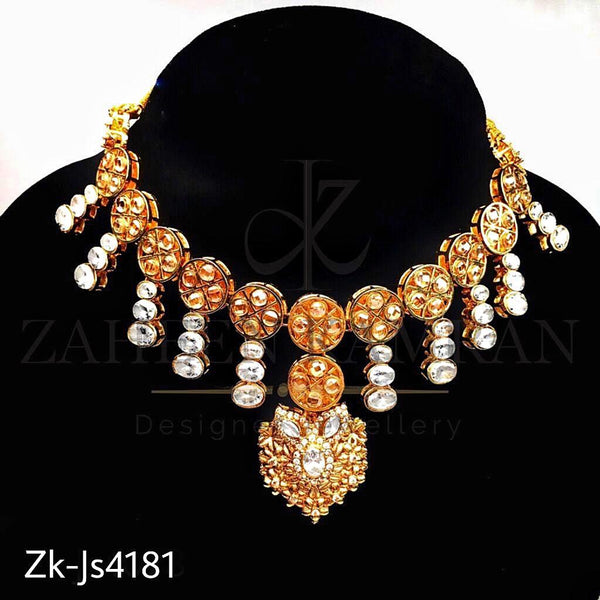 Awesome kundan set