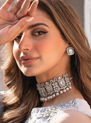 Incredible silver set.