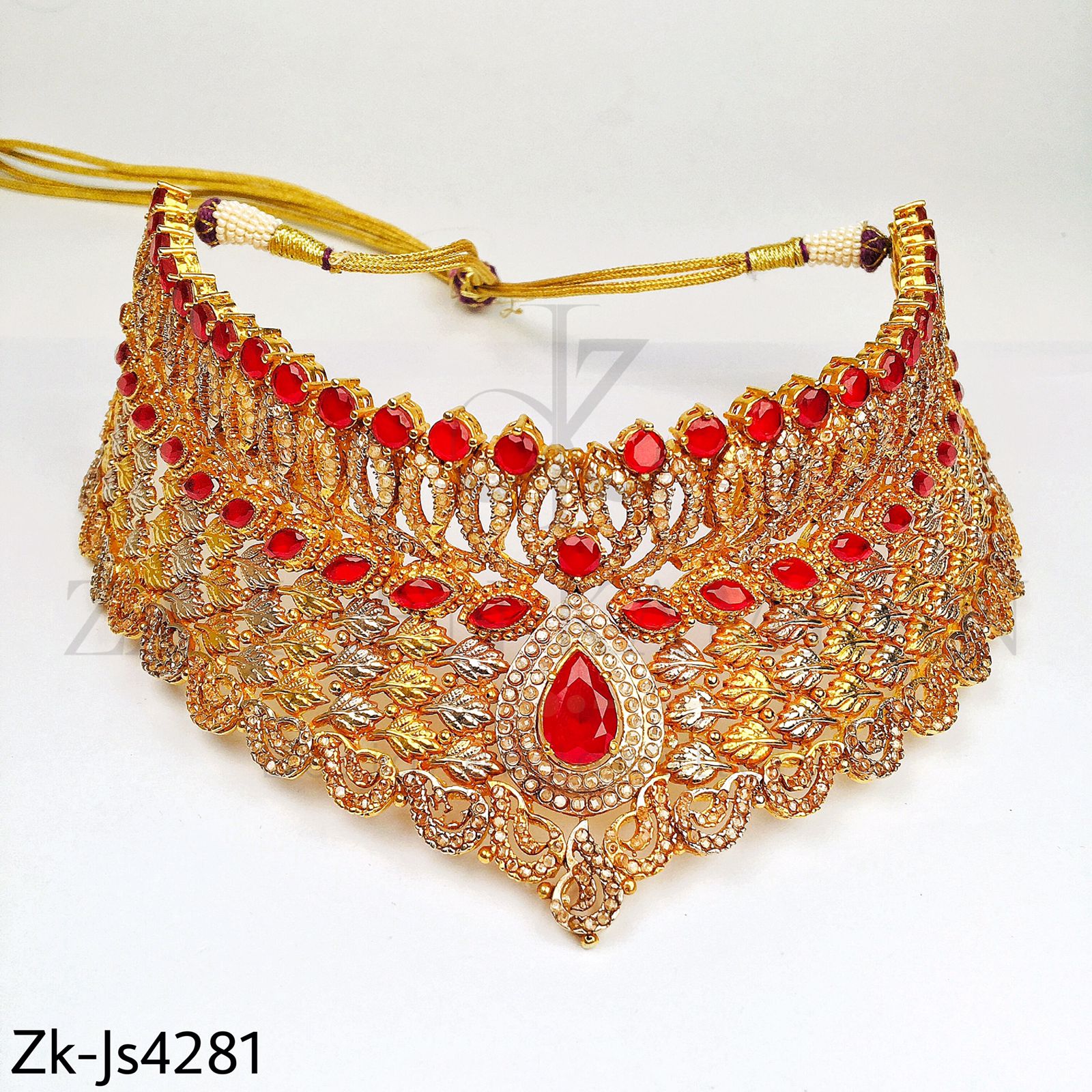 Leaflet bridal set