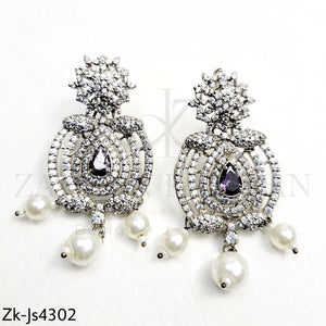 Sparkle silver set.