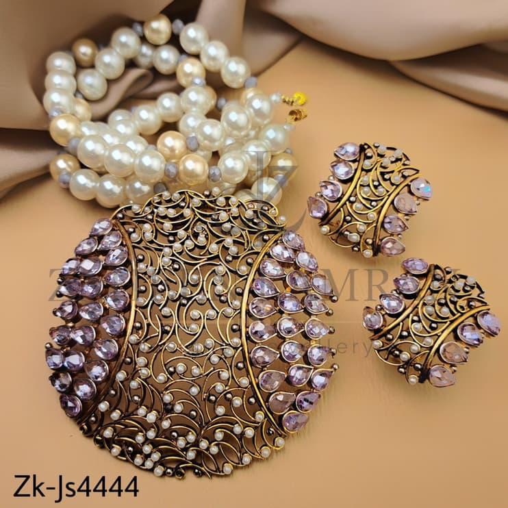 HERITAGE SET
