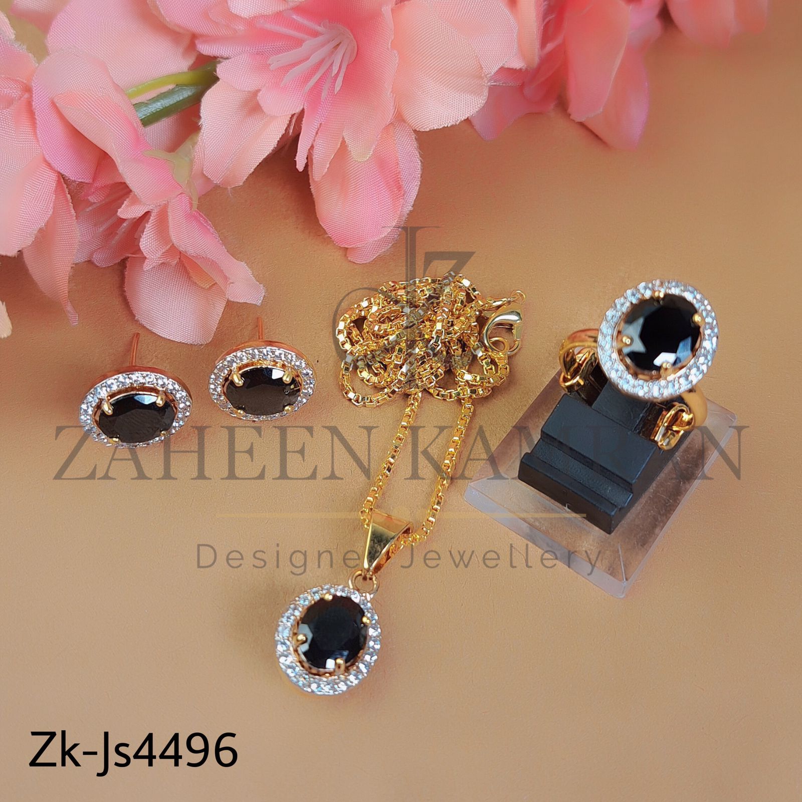 ALLOY SET