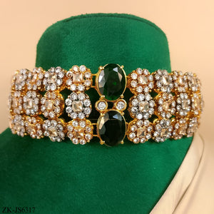 EMERALD CHOKER SET
