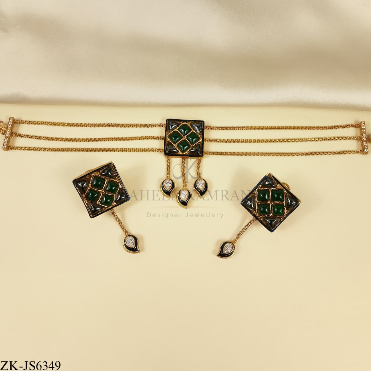 EMERALD CHOKER SET