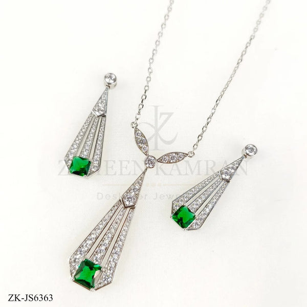 EMERALD MALA SET