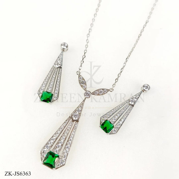 EMERALD MALA SET