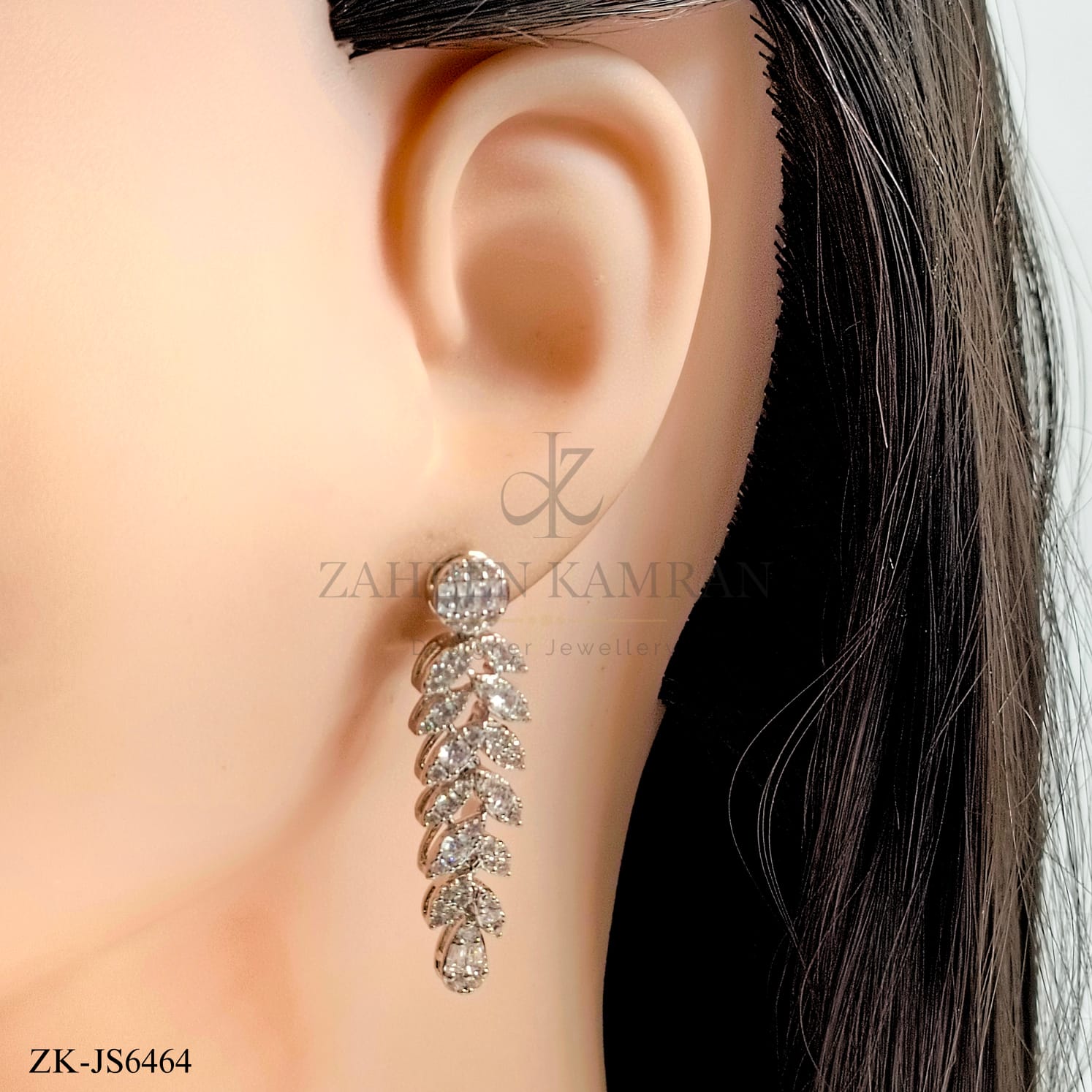 ZIRCONIAN SILVER SET