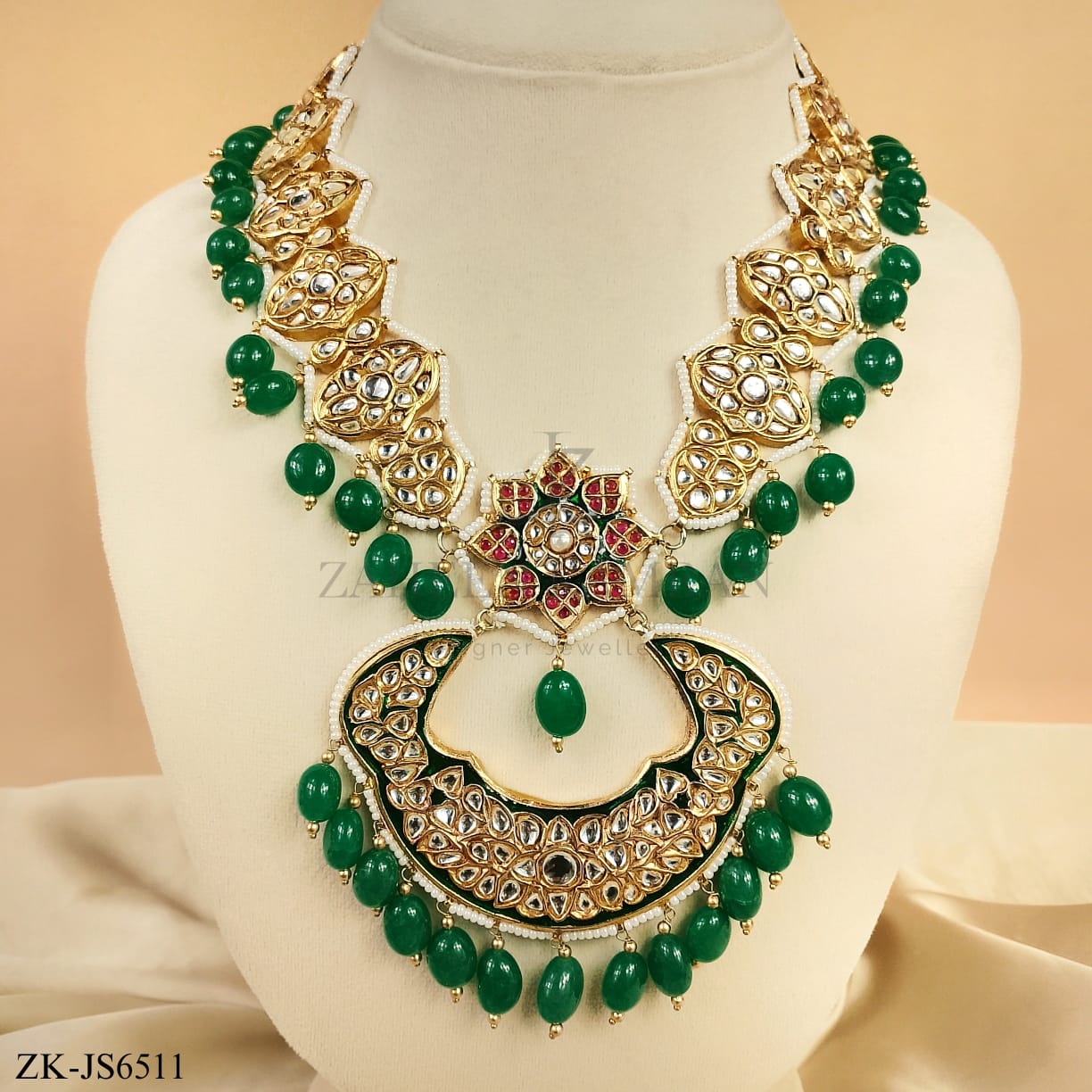 EMERALD KUNDAN SET