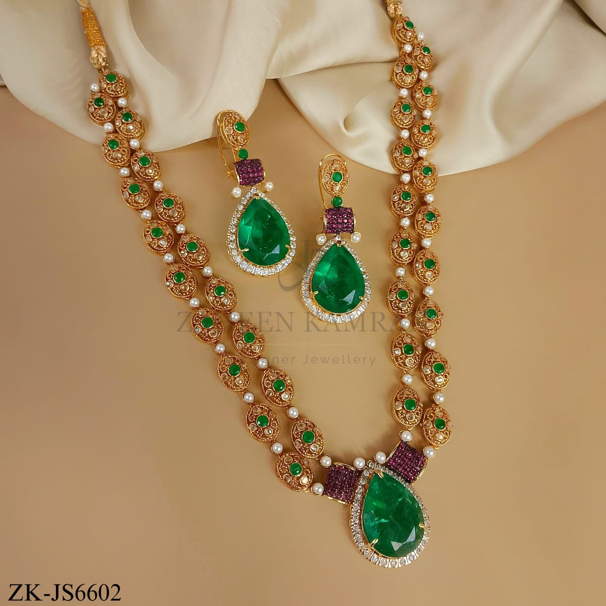 EMERALD MALA SET