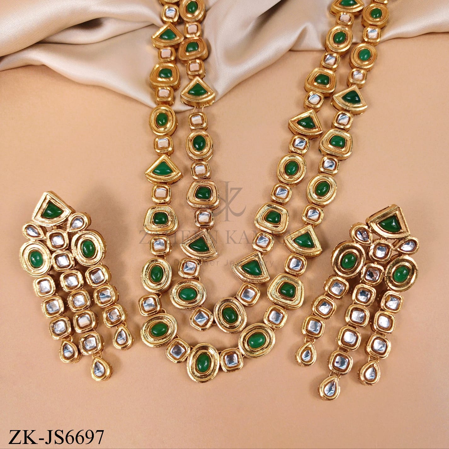 EMERALD KUNDAN SET