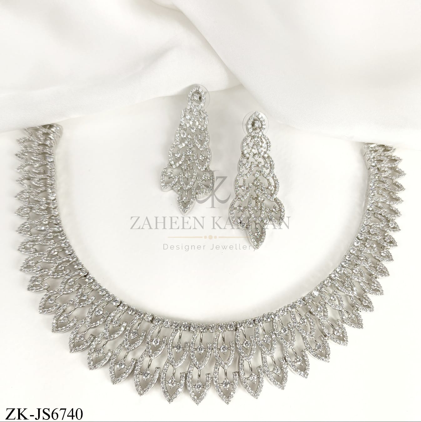 LUXURY SILVER PLATED LEAF INTRICATE SET