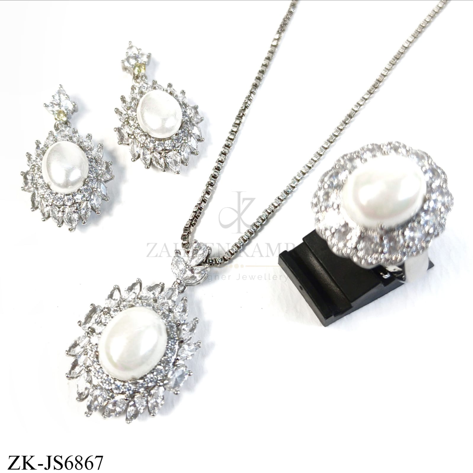 SILVER WHITE PEARL HALO SET