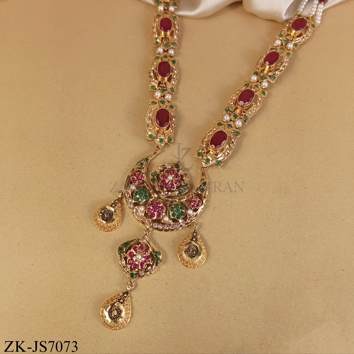 RUBY EMERALD SET