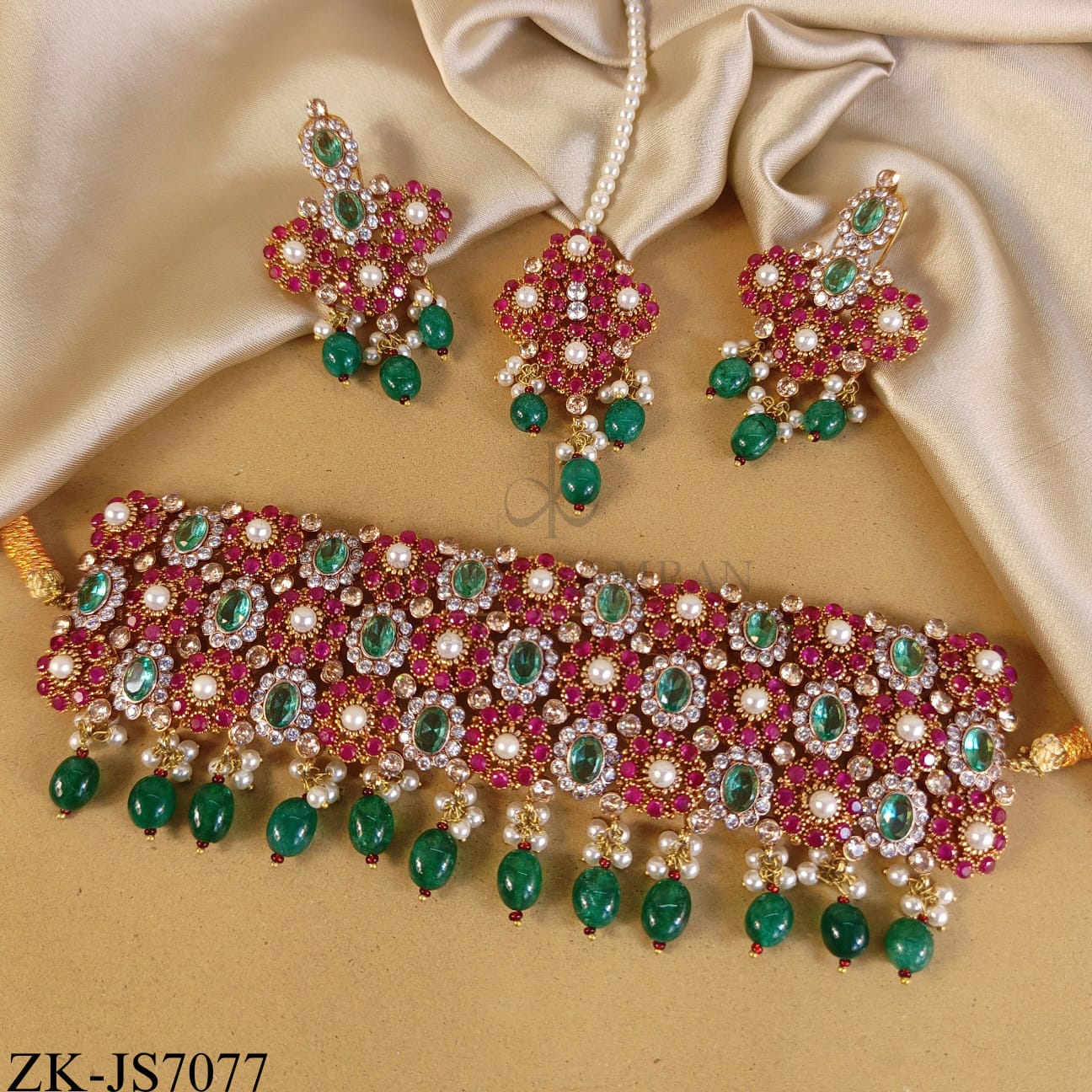 EMERALD FLORENCE SET