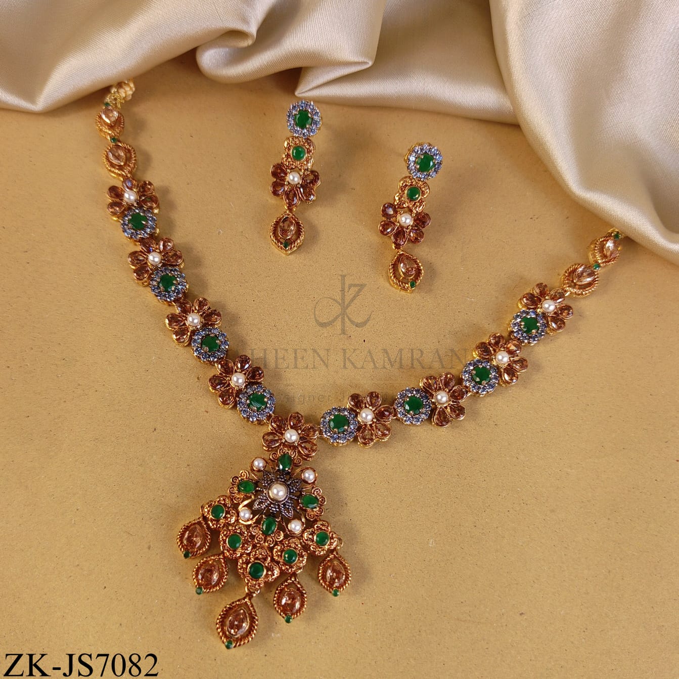 EMERALD CHAMPAGNE SET