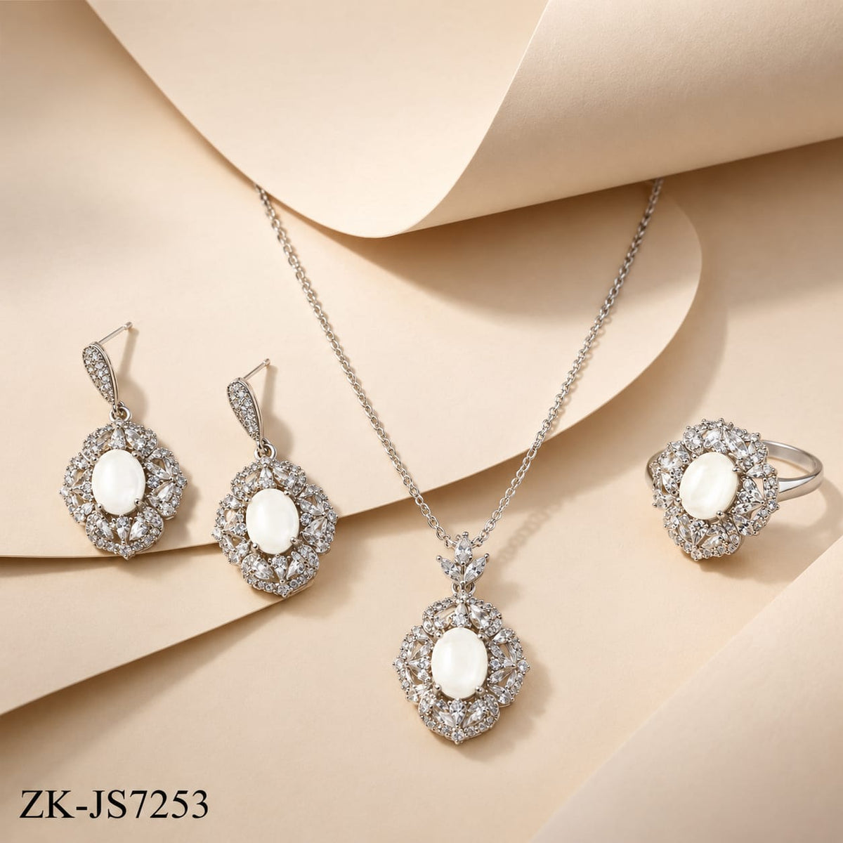 WHITE GEMS SET