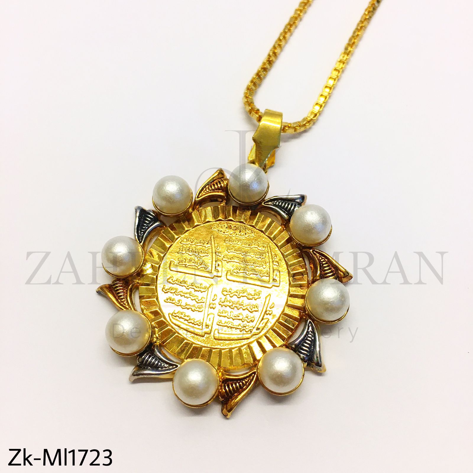 4 kul Pendent
