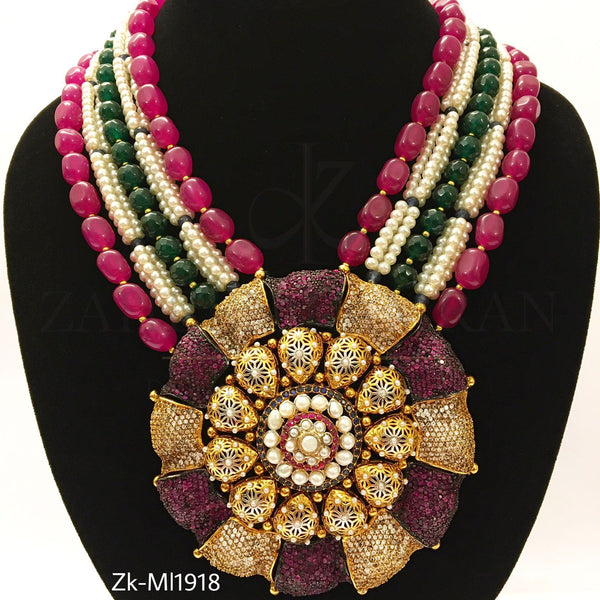 Ethnic beads pendant mala