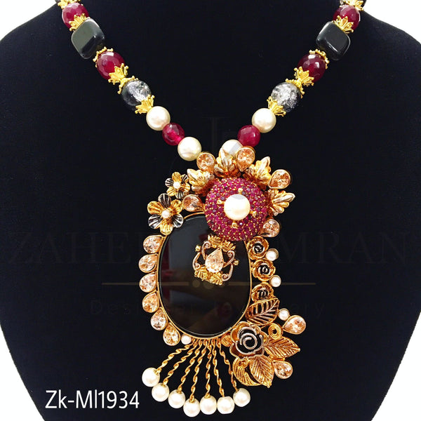 Ethnic pendant mala