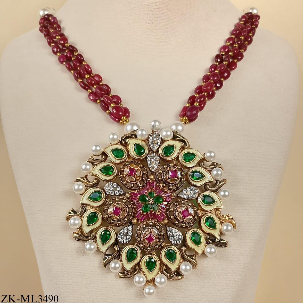 EMERALD HERITAGE MALA