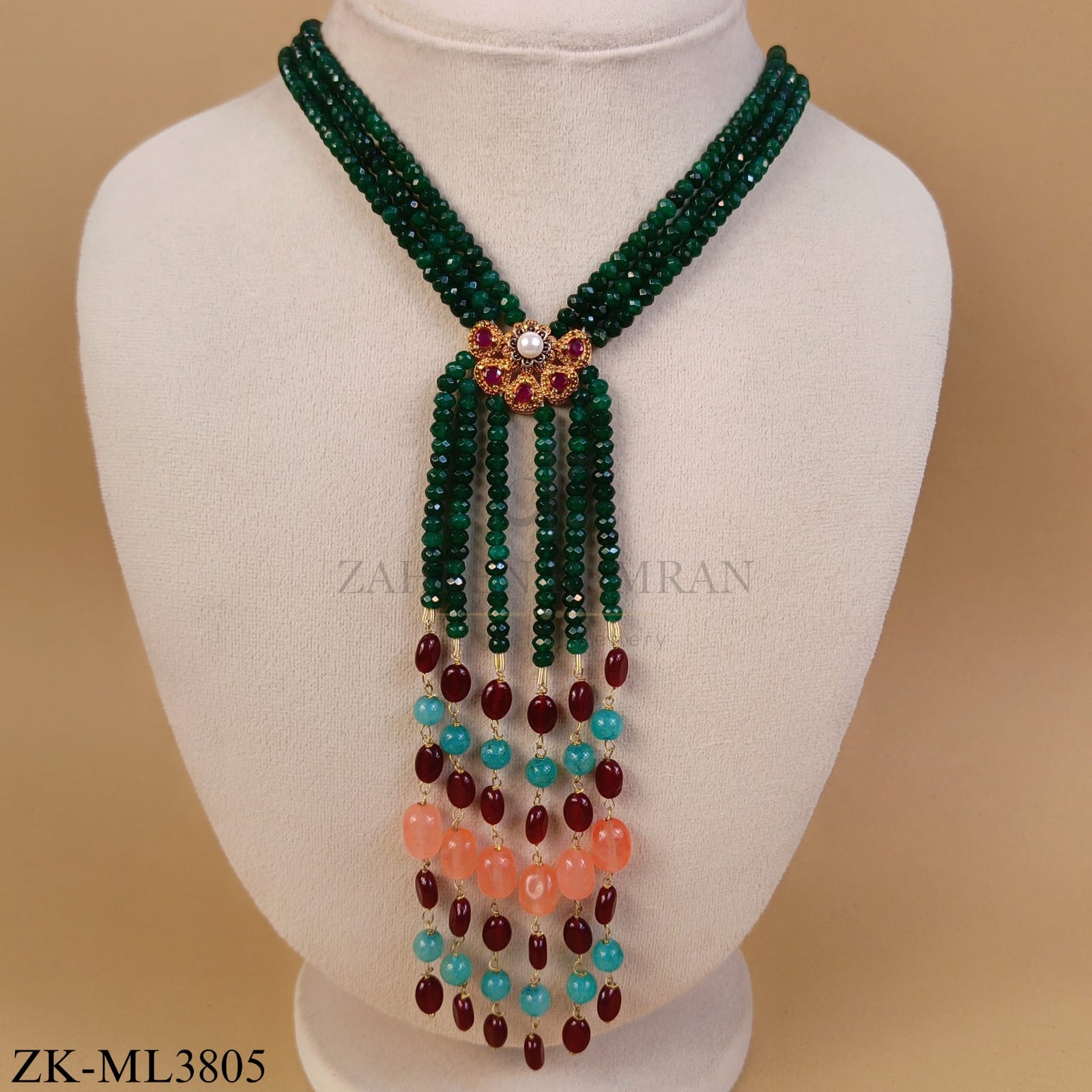 EMERALD STRAND MULTI TASSELS MALA