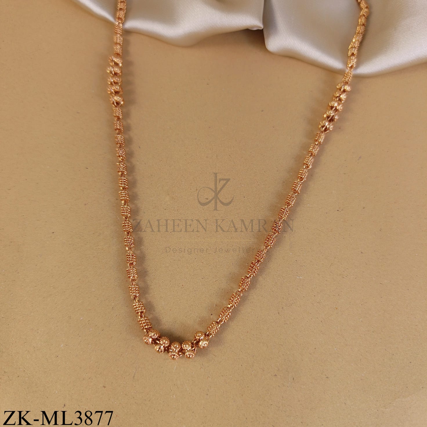 CIRCLE TEXTURED MALA