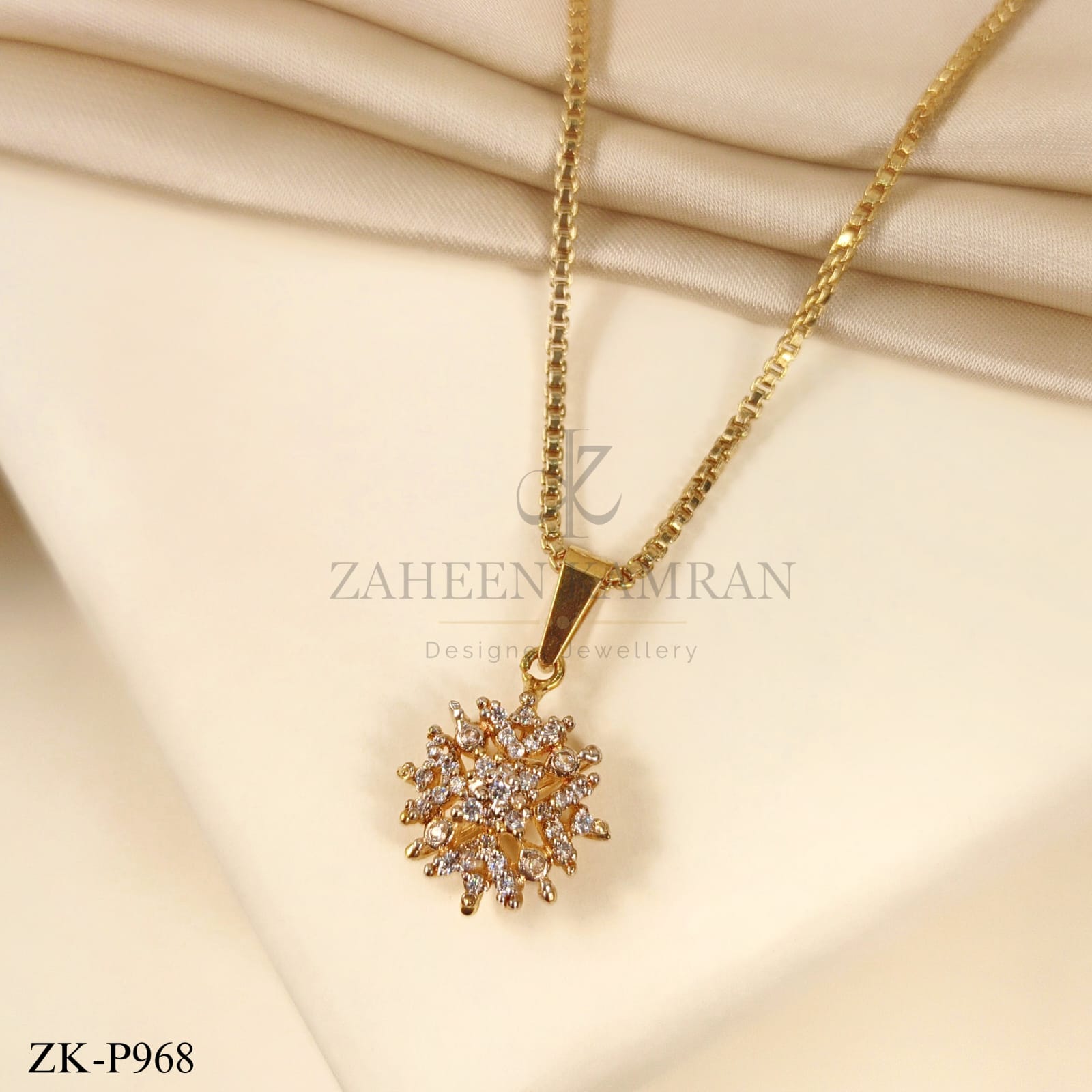 ZIRCONIAN PENDANT