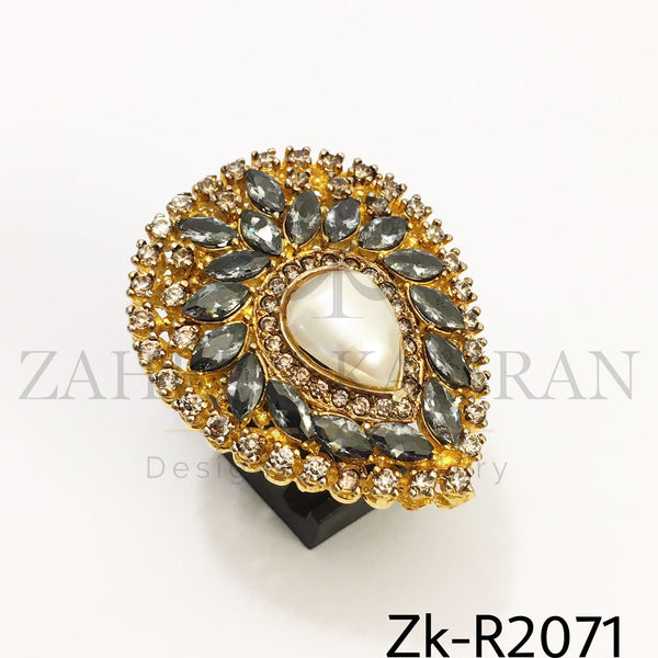 Zirconian Smoked Ring