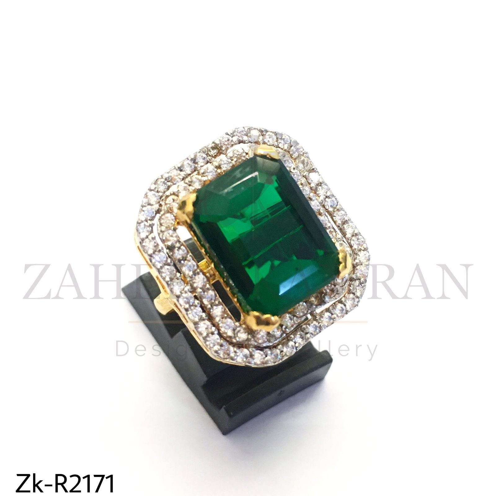 Emerald Zirconian Ring