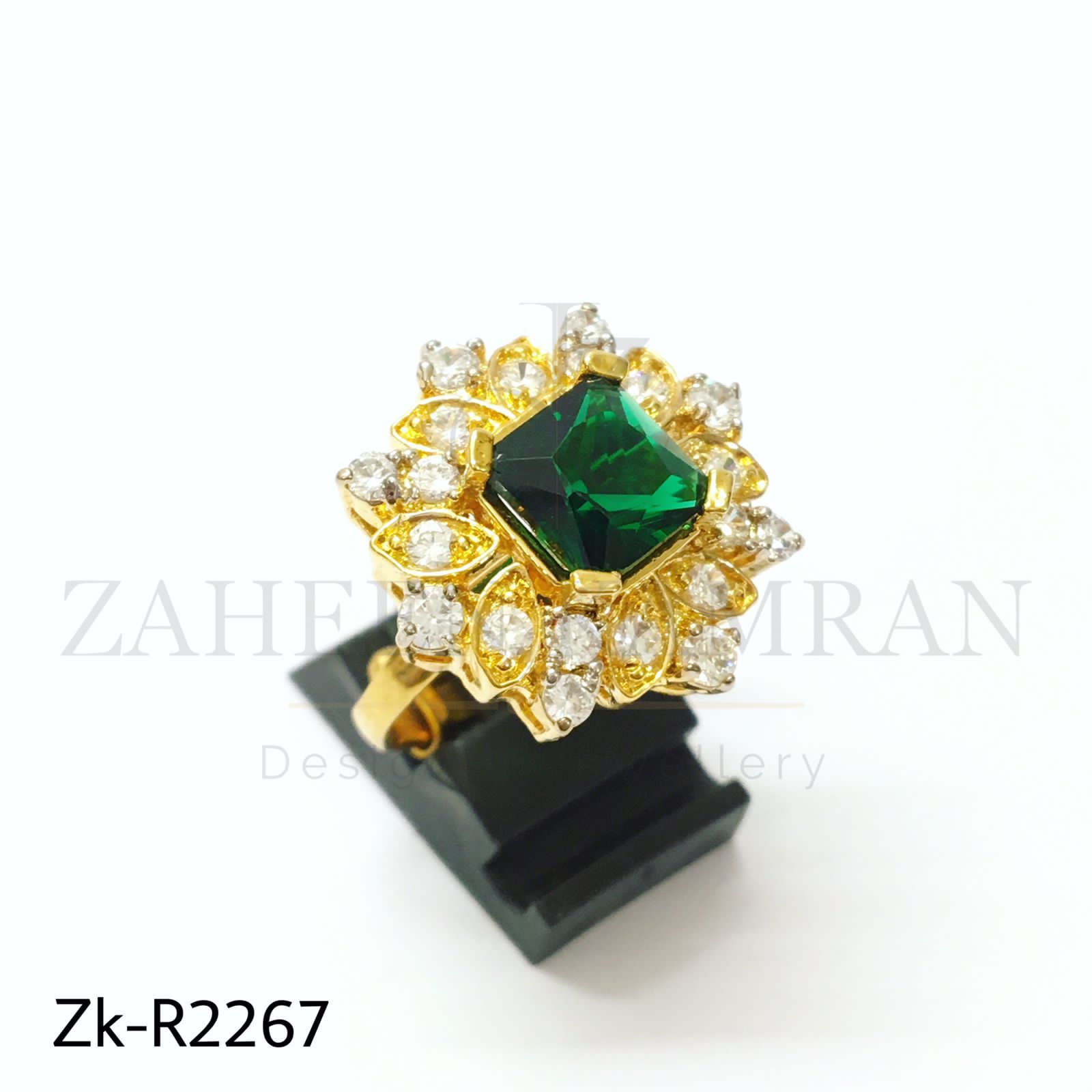 Emerald zircon ring