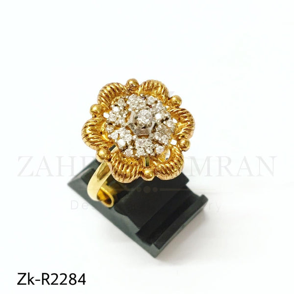 Zircon flower ring