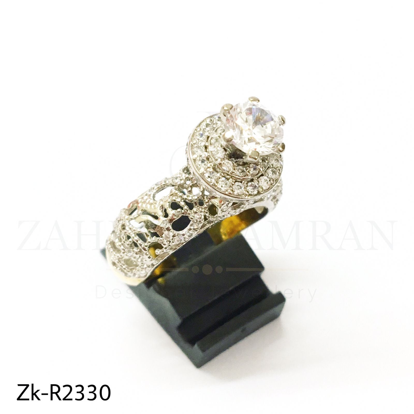 Elegant 925 ring