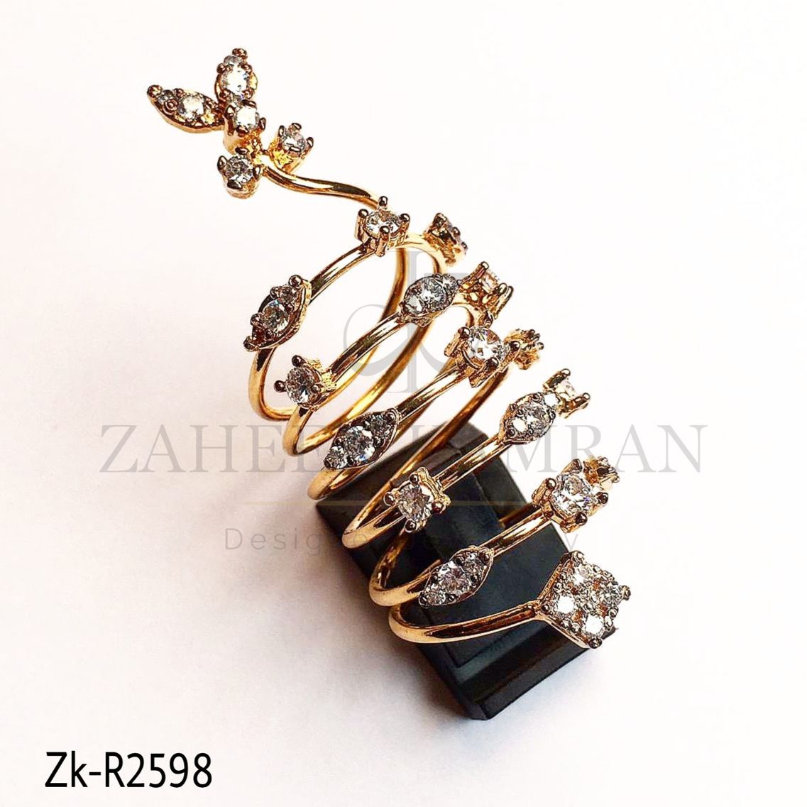 Spiral adjustable ring.