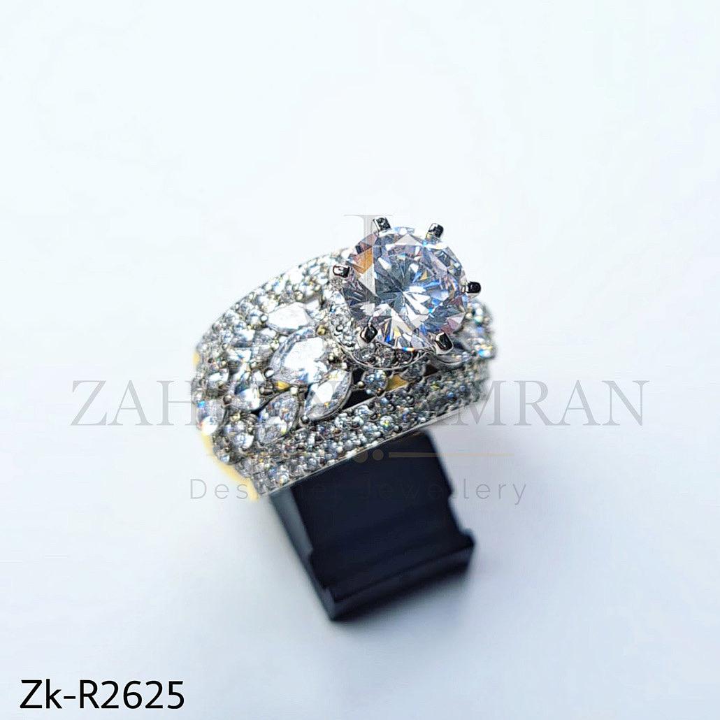 Stunning silver ring.