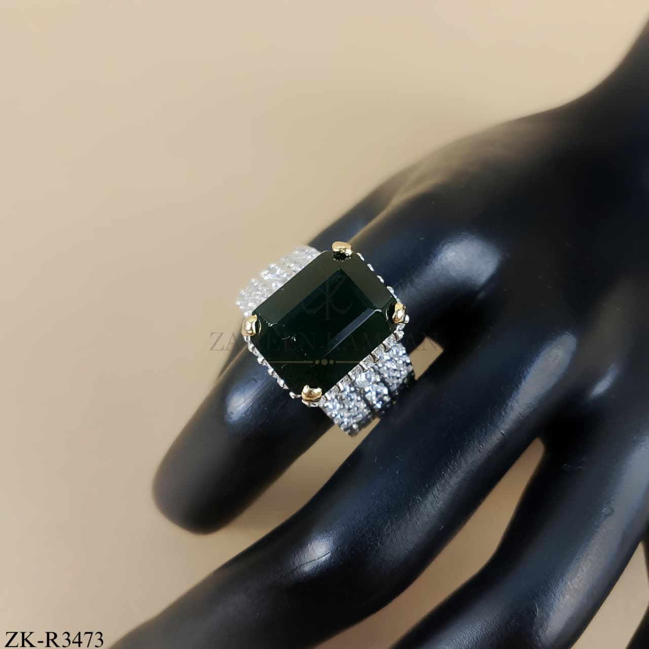 925 EMERALD RING