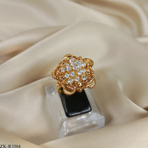 ZIRCONIAN RING
