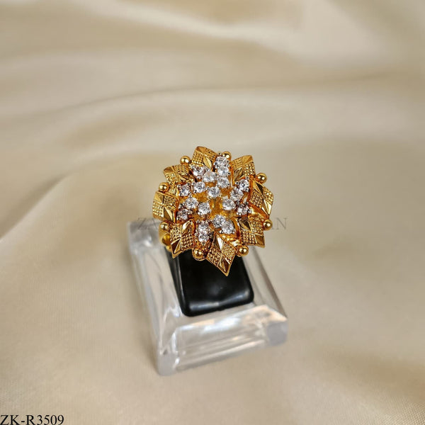 ZIRCONIAN RING
