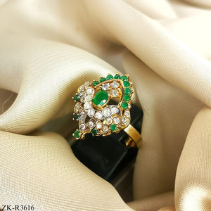 EMERALD RING