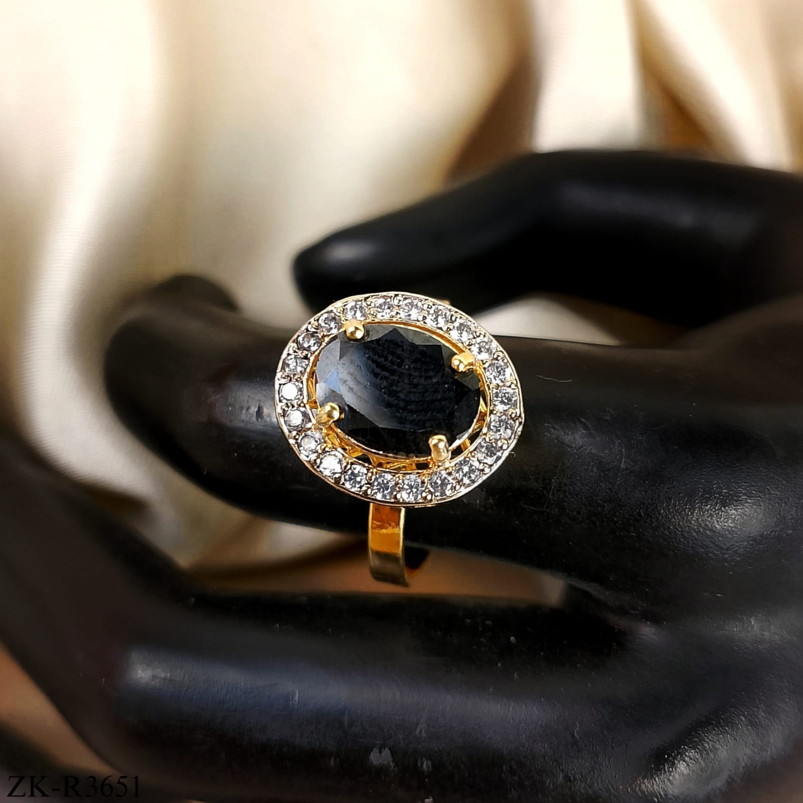 BLACK ONYX RING