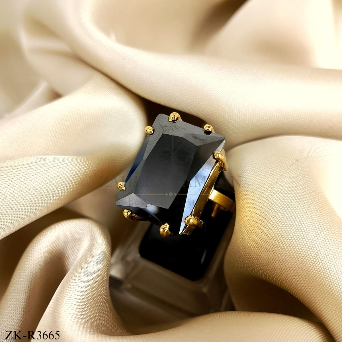 BLACK ONYX RING
