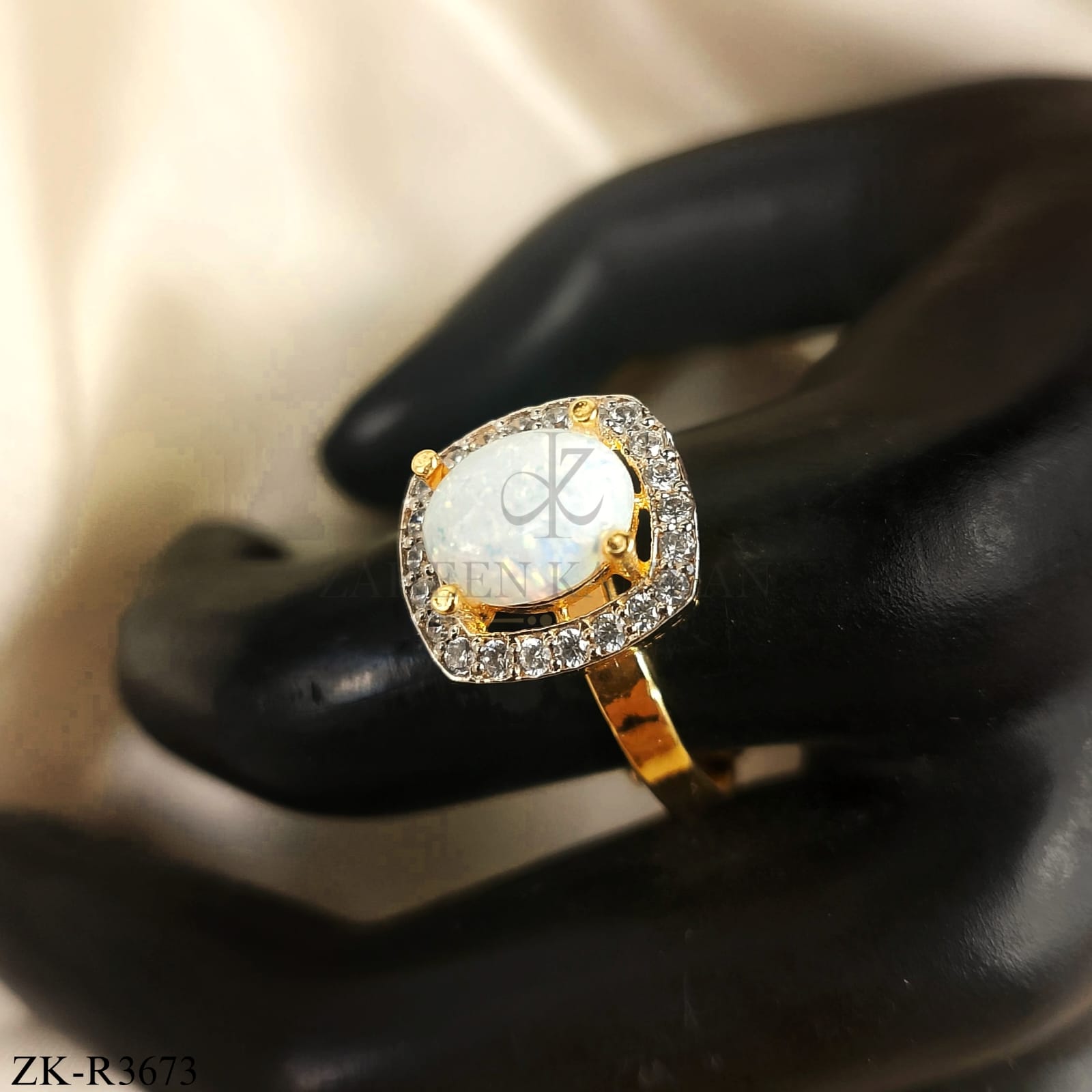 925 WHITE OPAL RING