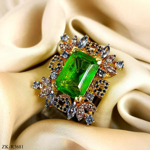 EMERALD RING