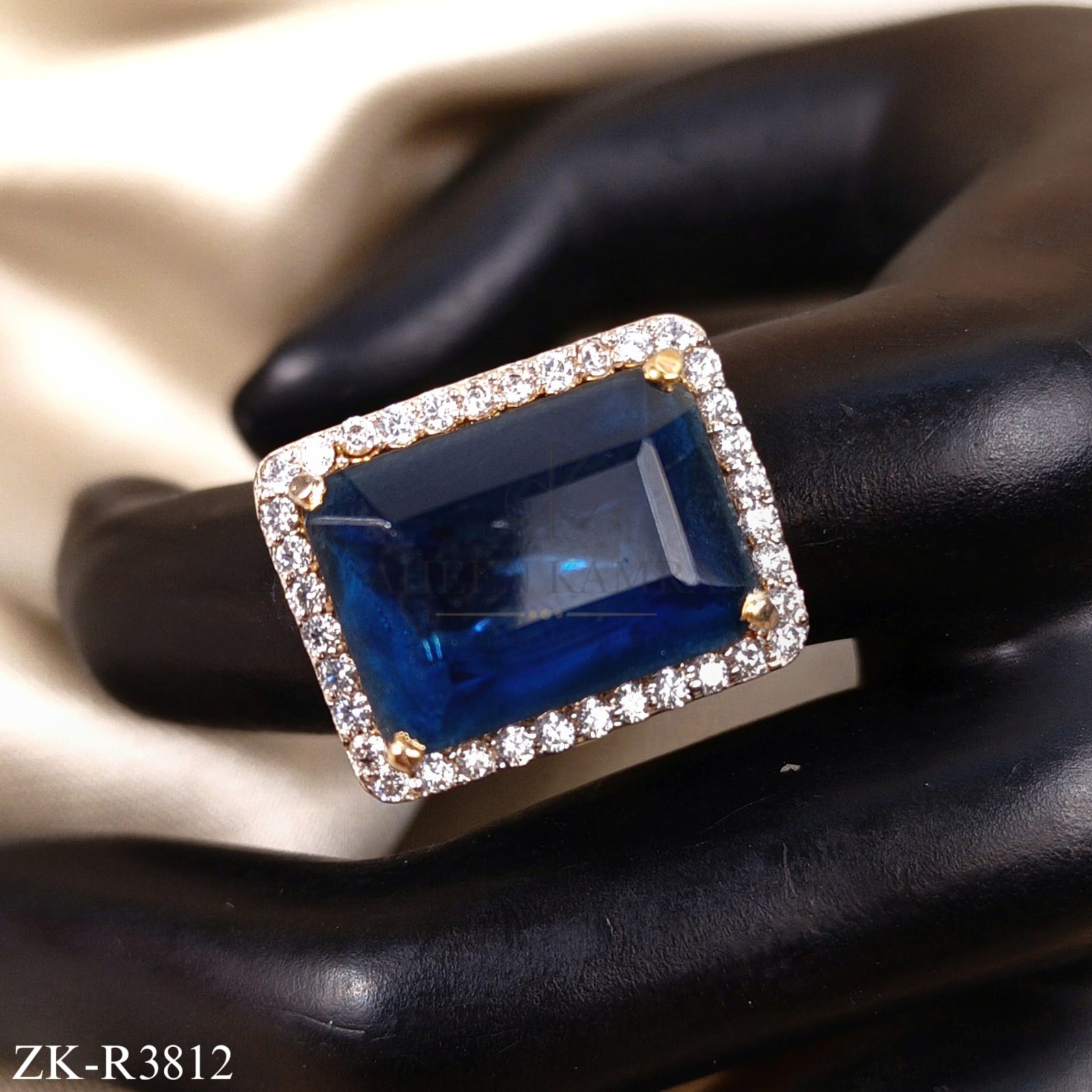 SAPPHIRE RING